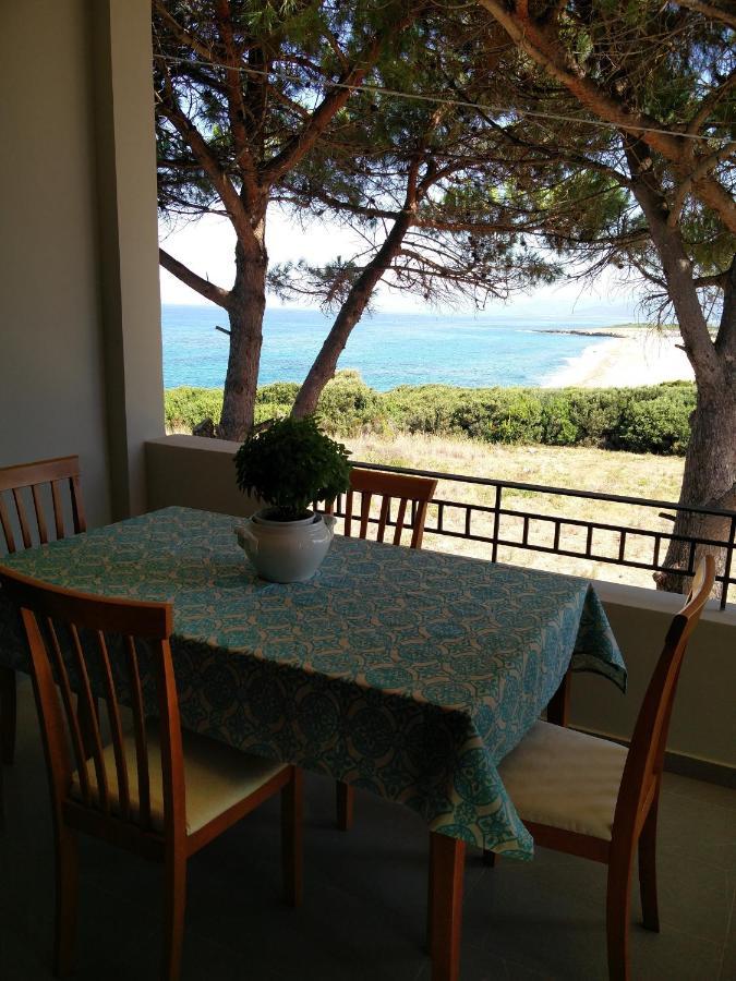 Tzanetos Seaside Villa Kyparissia Eksteriør billede