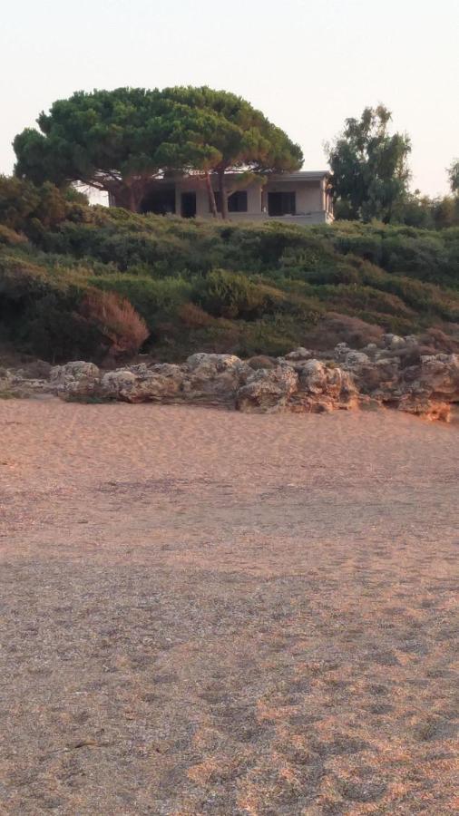 Tzanetos Seaside Villa Kyparissia Eksteriør billede