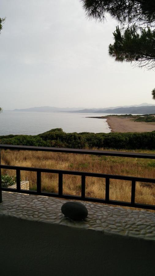 Tzanetos Seaside Villa Kyparissia Eksteriør billede